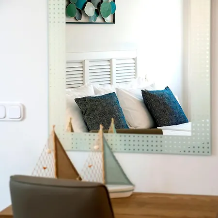 Marea Bed & Breakfast 4*