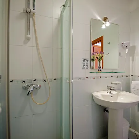 マレア ロヴィニ