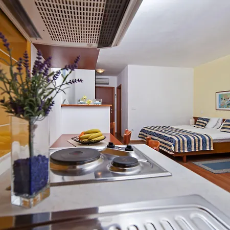 فندق مبيت وإفطار Marea 4*