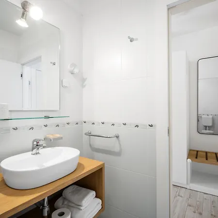 Marea Bed & Breakfast 4*