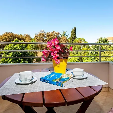 Bed and Breakfast Marea Ρόβινι