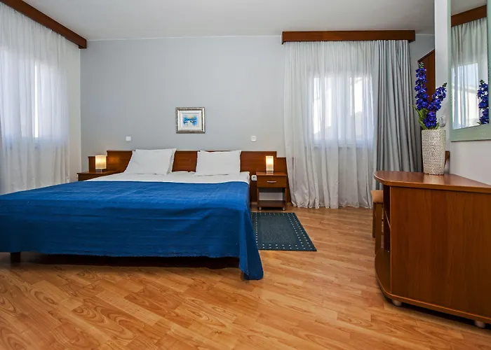 Marea Bed and Breakfast Ρόβινι