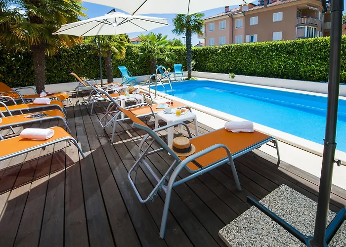 Marea Bed and Breakfast Ρόβινι
